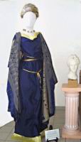 200, Rome - Costume feminin (2eme) - Stola et Palla (www.ladamedatours.com).gif
